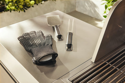 Grill utensils & clothing
