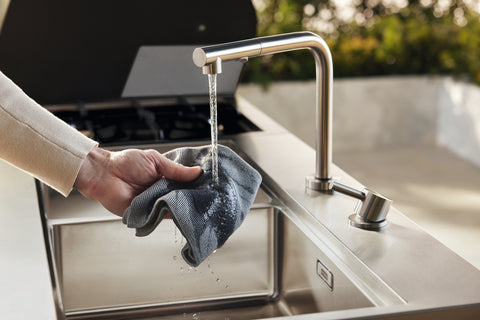 Stainless steel sink