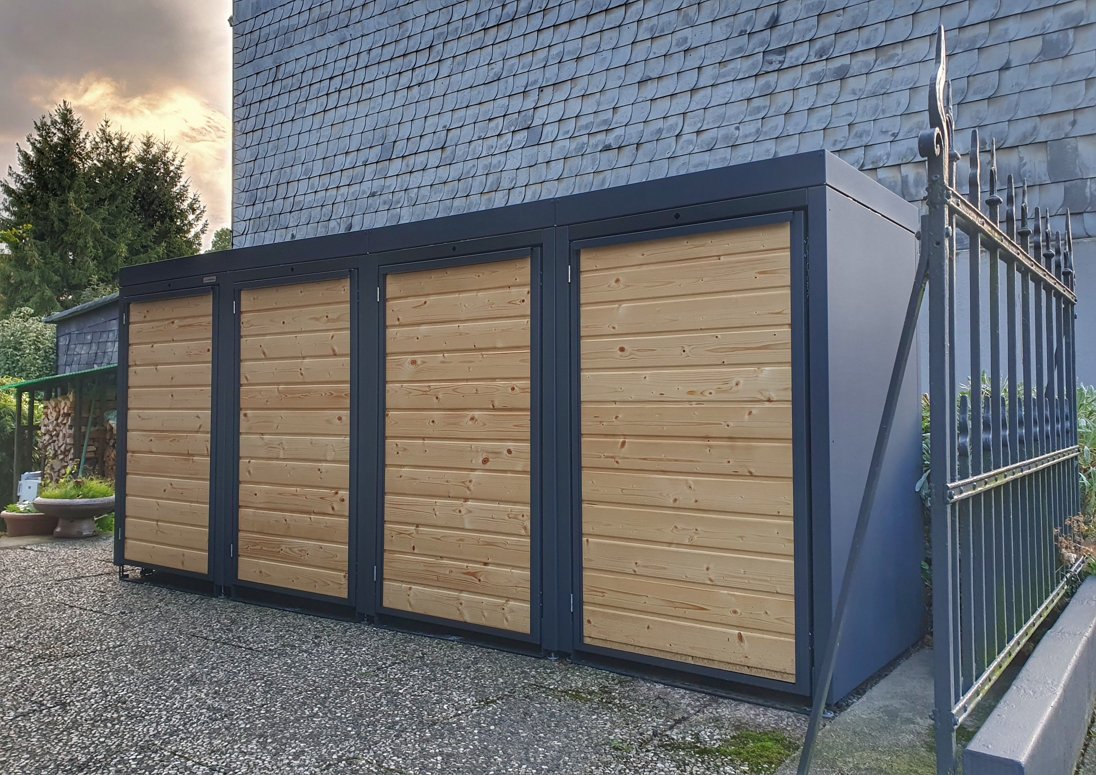 TRASH BOX 木箱　/管理1589 Trash Bin Box 4-Unit Wood 4-240 4-120 Holzmichl Trash Bin Box 4-Unit