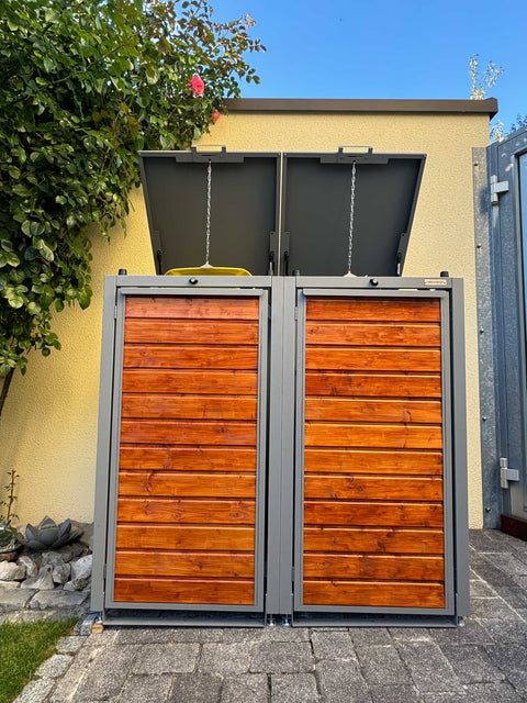 Holzmichl Mülltonnenbox 2er in Telegrau, gestrichen im Gefälle monieren