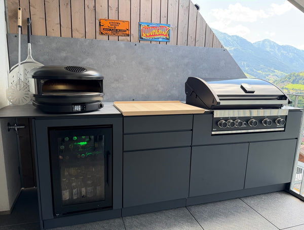 Outdoorküche in Anthrazit mit Pizzaofen und Kühlschrank (Kundenfoto 1)