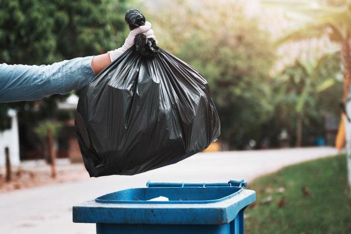 De magische transformatie van uw vuilnisbakken: Ontdek de glamoureuze luxe van Stahlfred en Scrooge afvalzakken